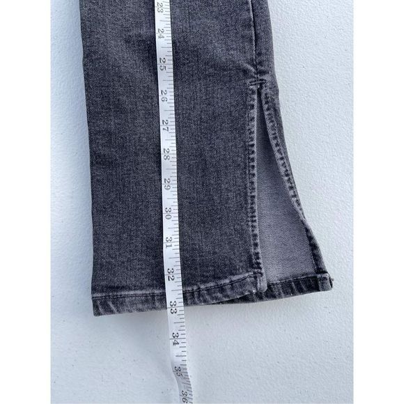 0229 ZARA High Rise Faded Black Gray Split Slit Jeans Size 6 26 - Picture 5 of 6